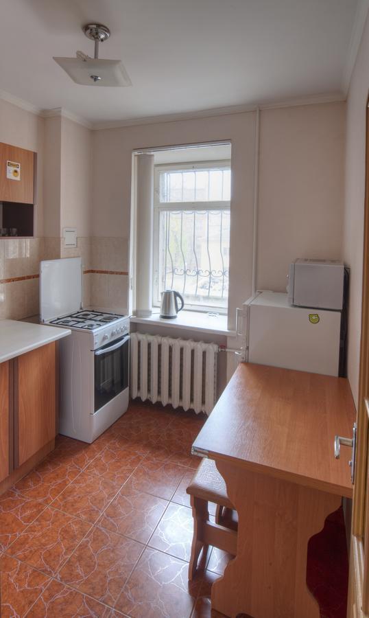 1 Комнатная Квартира По Улице Предславинская, 12 Kiev Exterior foto